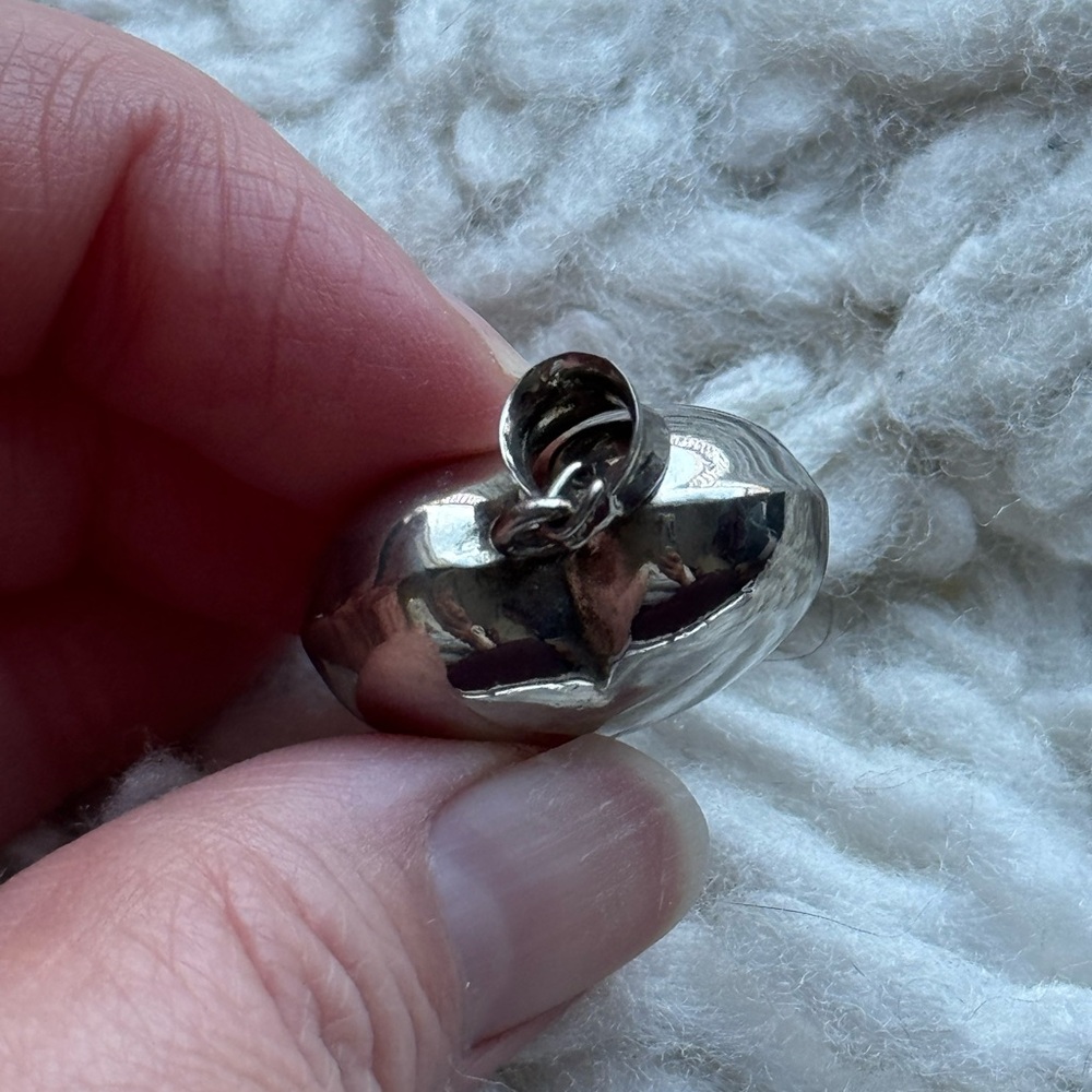 Sterling Silver Puffy Heart Pendant - Picture 3 of 4